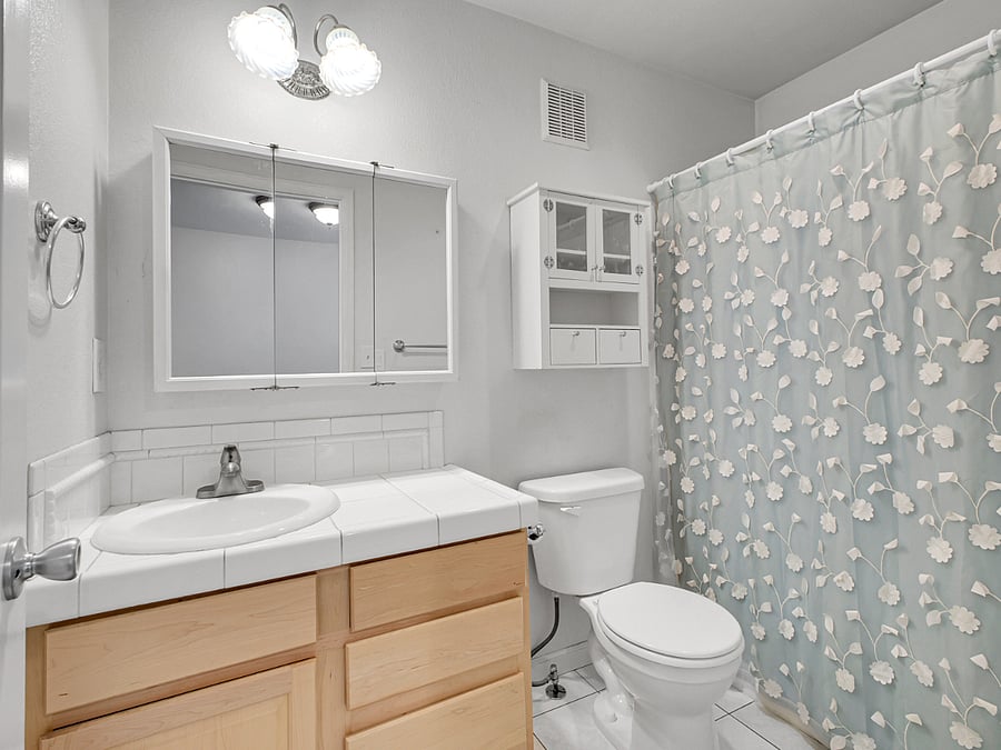 Furnished Finder property 445791_1 photo 13