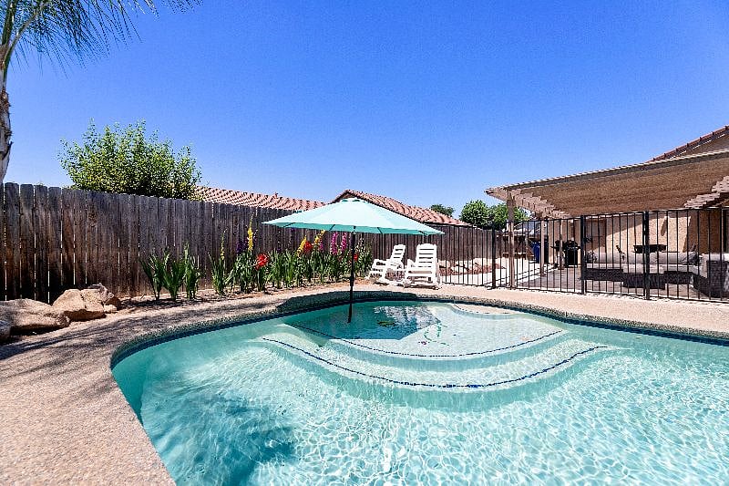 Furnished Finder property 445828_1 photo 29