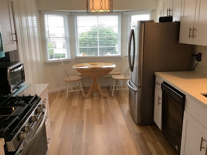 Furnished Finder property 445834_1 photo 2