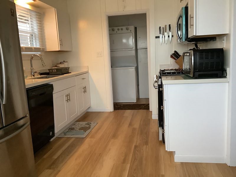 Furnished Finder property 445834_1 photo 4