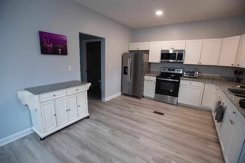 Furnished Finder property 445843_1 photo 17