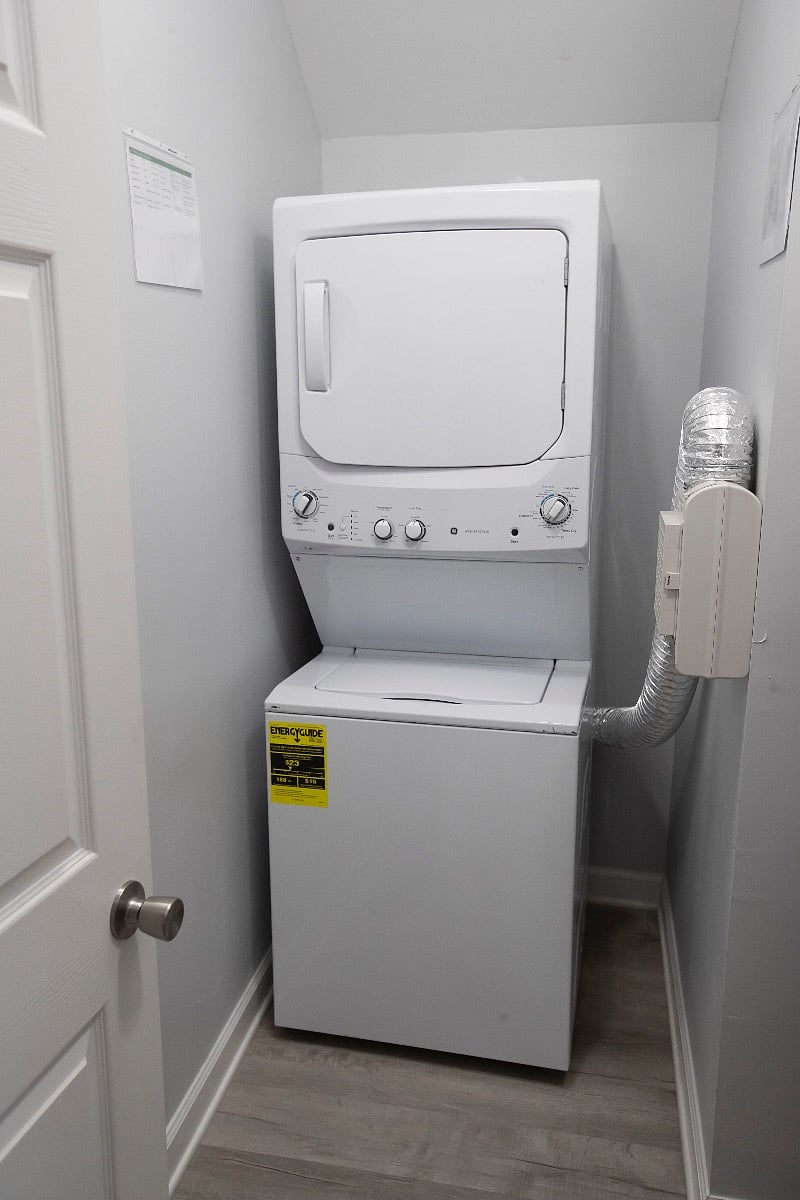 Furnished Finder property 445843_1 photo 22