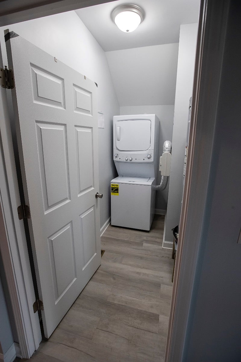 Furnished Finder property 445843_1 photo 23