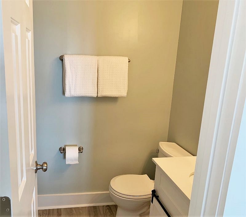 Furnished Finder property 445866_1 photo 18