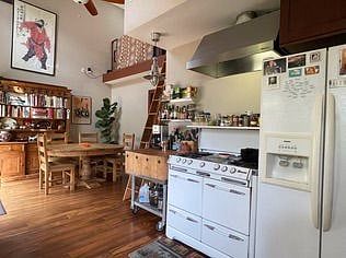 Furnished Finder property 445899_1 photo 3