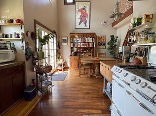 Furnished Finder property 445899_1 photo 4