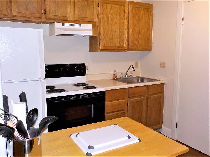 Furnished Finder property 445903_1 photo 8