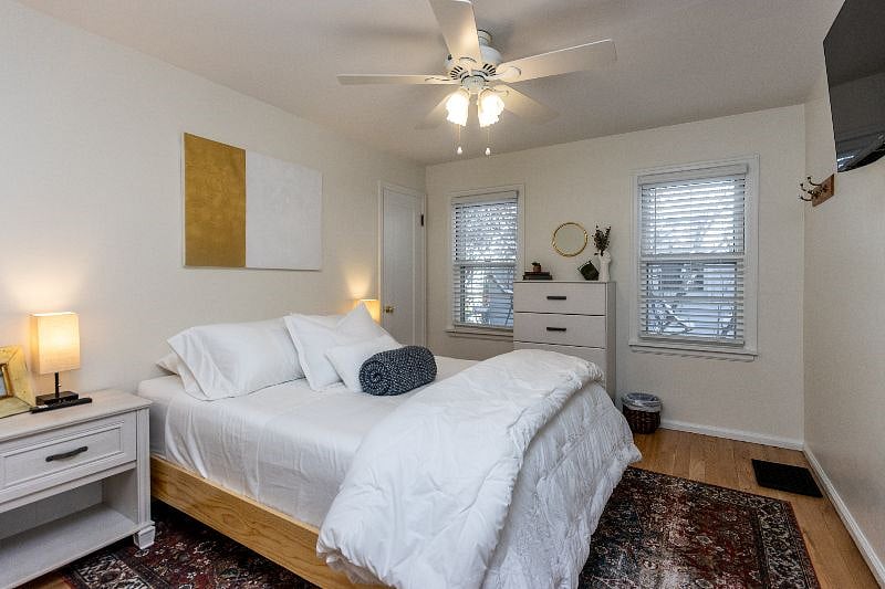Furnished Finder property 445913_1 photo 11