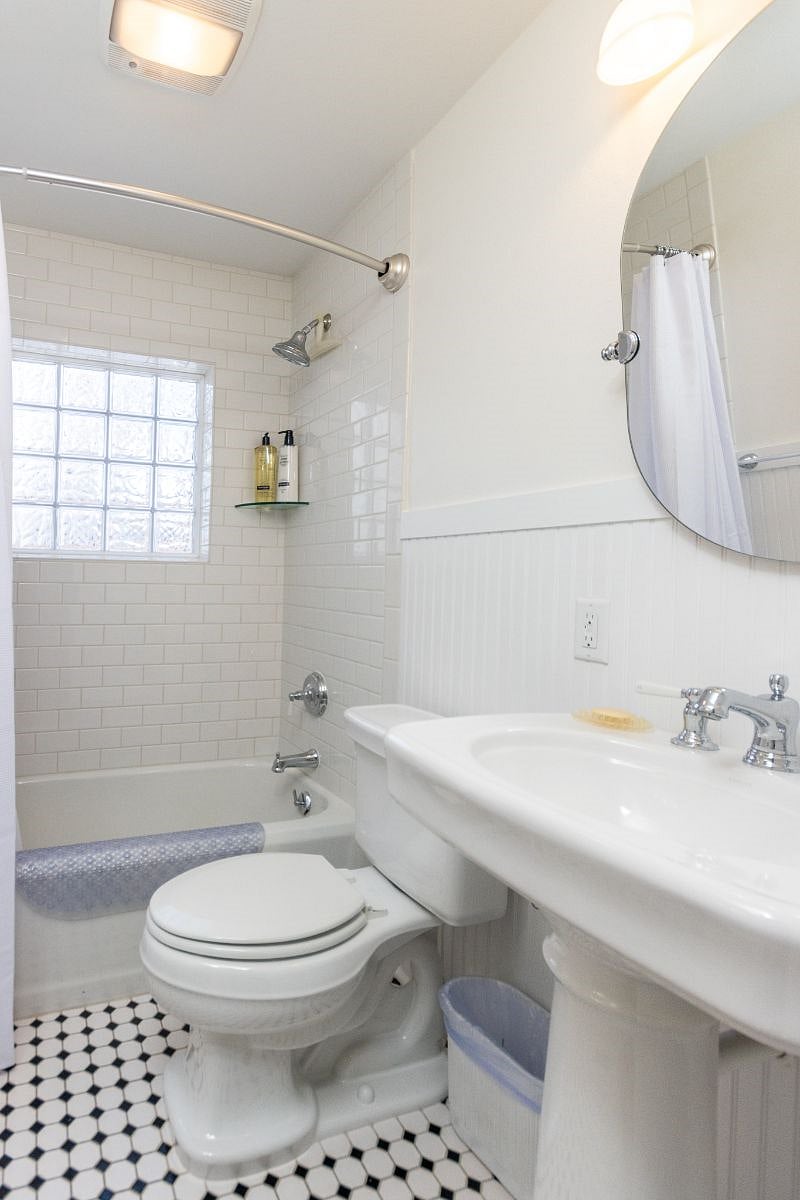 Furnished Finder property 445913_1 photo 15