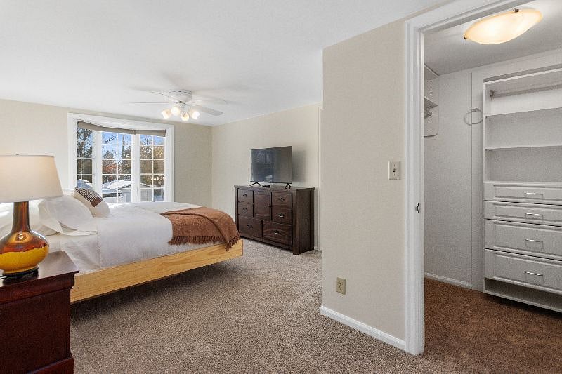 Furnished Finder property 445913_1 photo 16