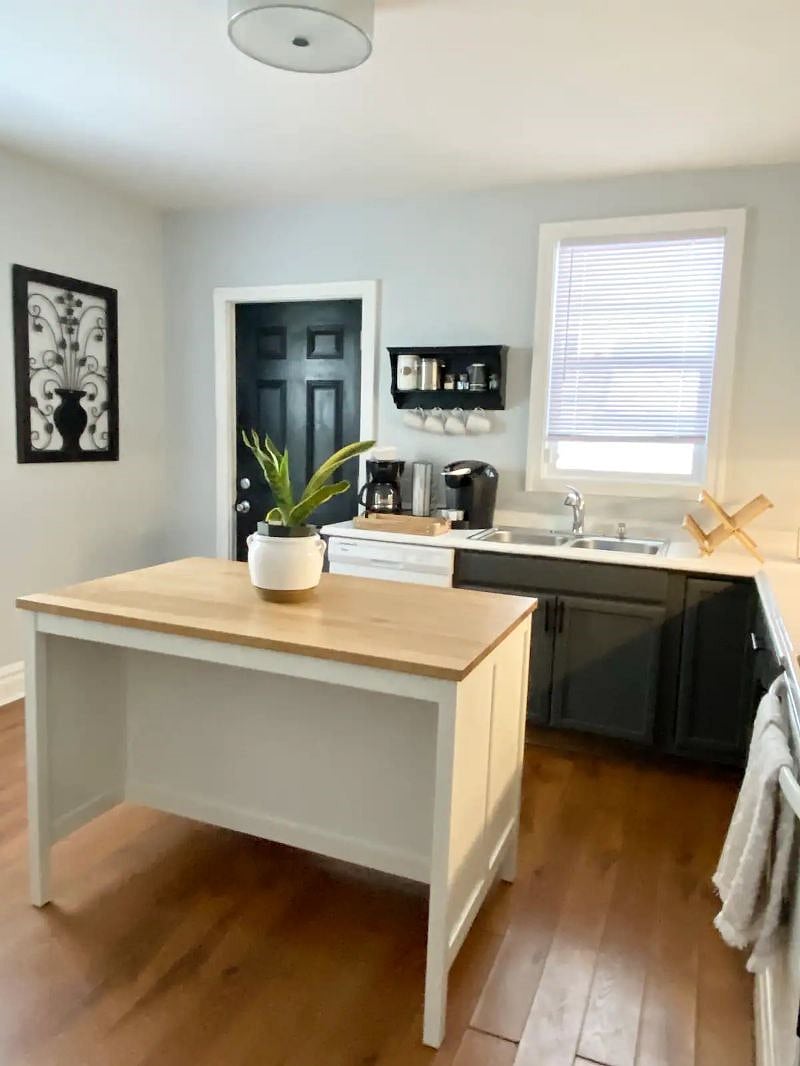 Furnished Finder property 445942_1 photo 8