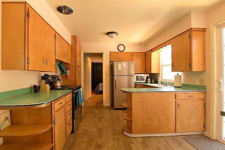 Furnished Finder property 445967_1 photo 4