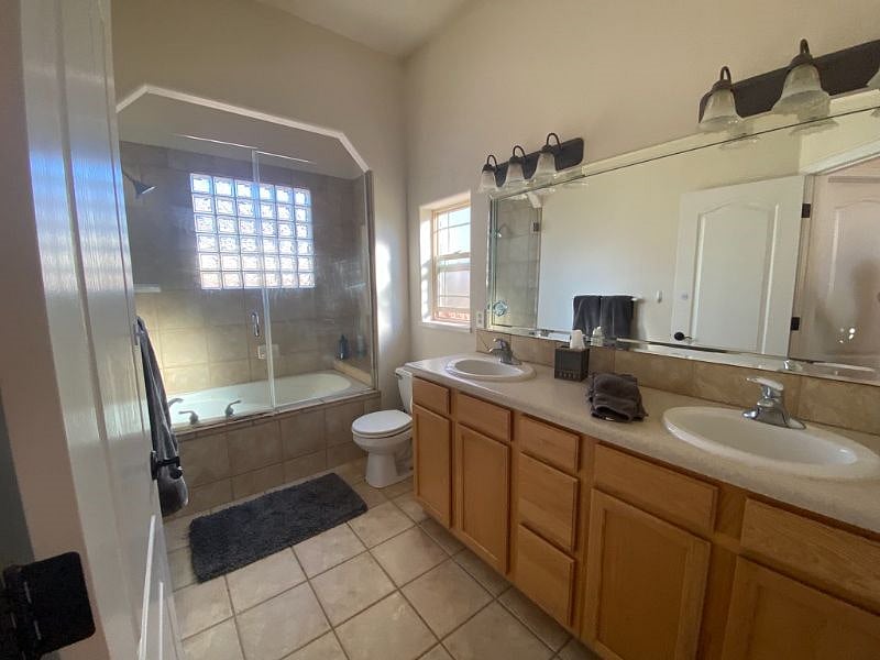 Furnished Finder property 445971_1 photo 6