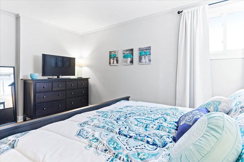 Smart TV in room