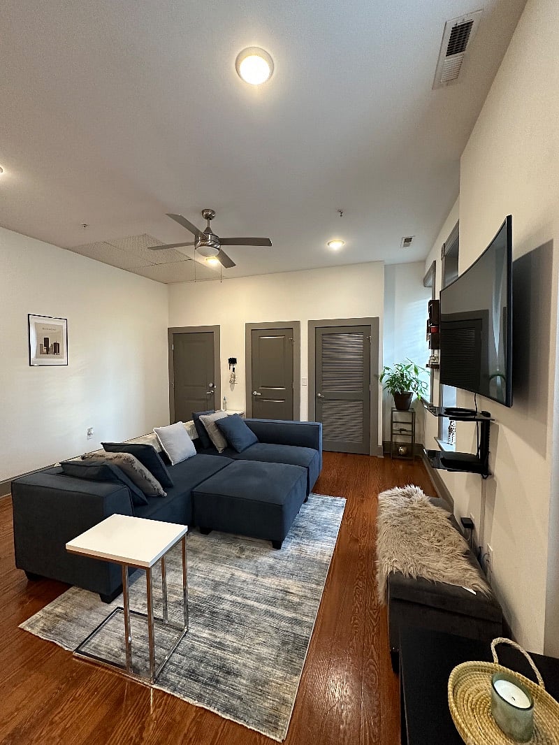Furnished Finder property 445993_1 photo 1
