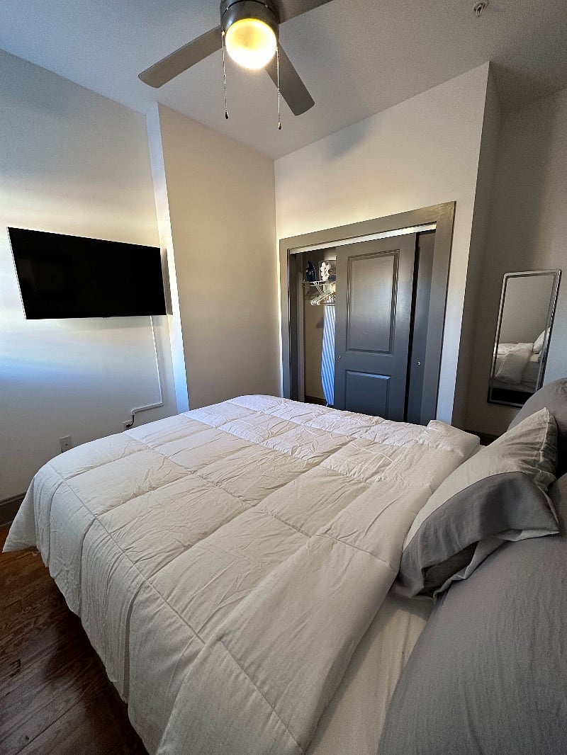 Furnished Finder property 445993_1 photo 6
