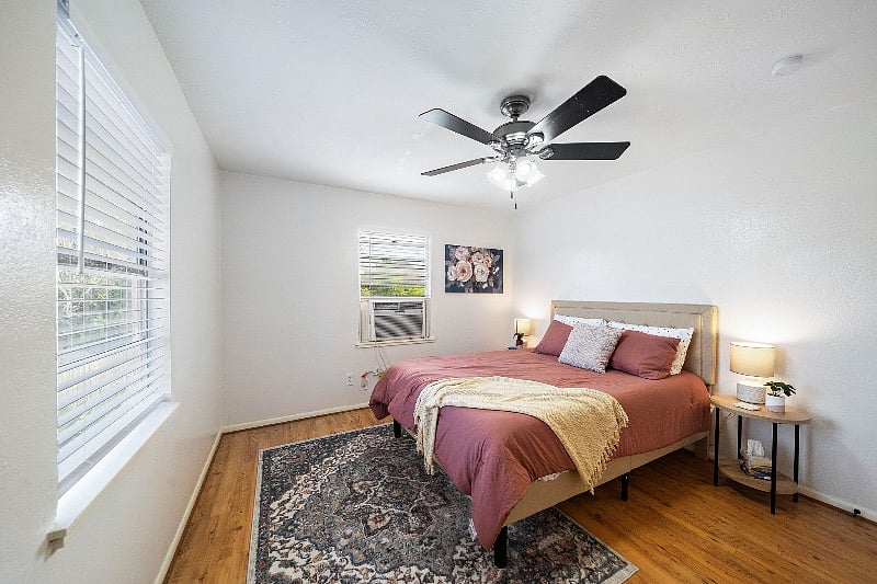 Furnished Finder property 446013_1 photo 6