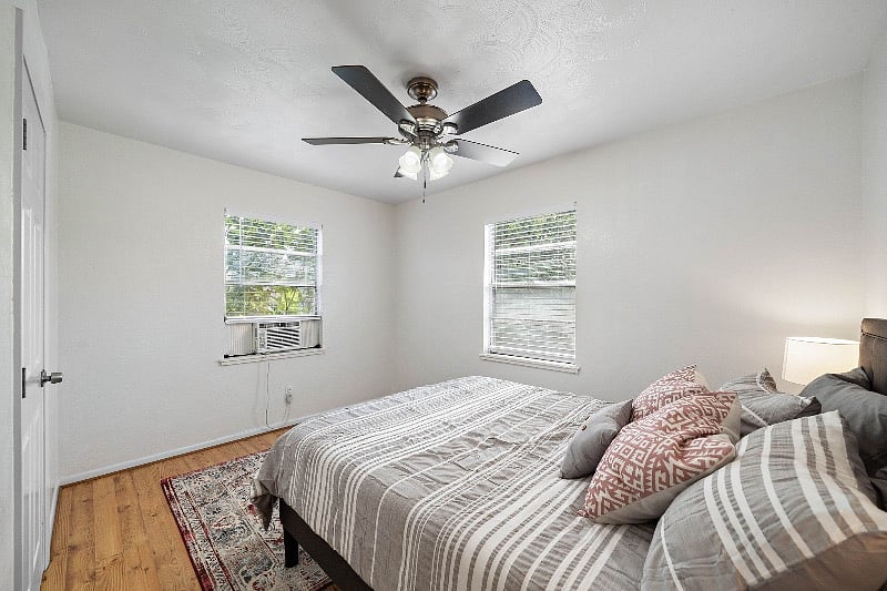 Furnished Finder property 446013_1 photo 8