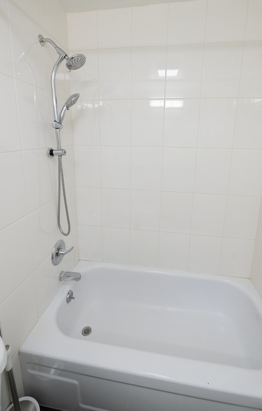 Furnished Finder property 446016_1 photo 12