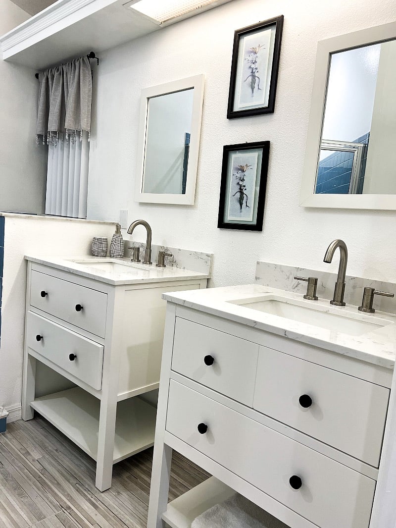 Sailor bathroom double sinks
