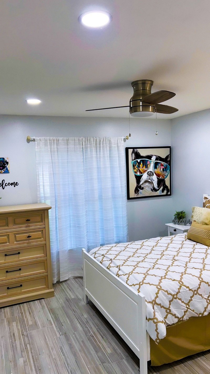 Doggie Lover Room