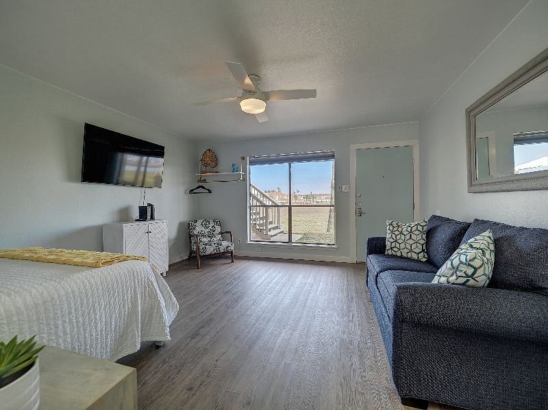 Furnished Finder property 446097_1 photo 13