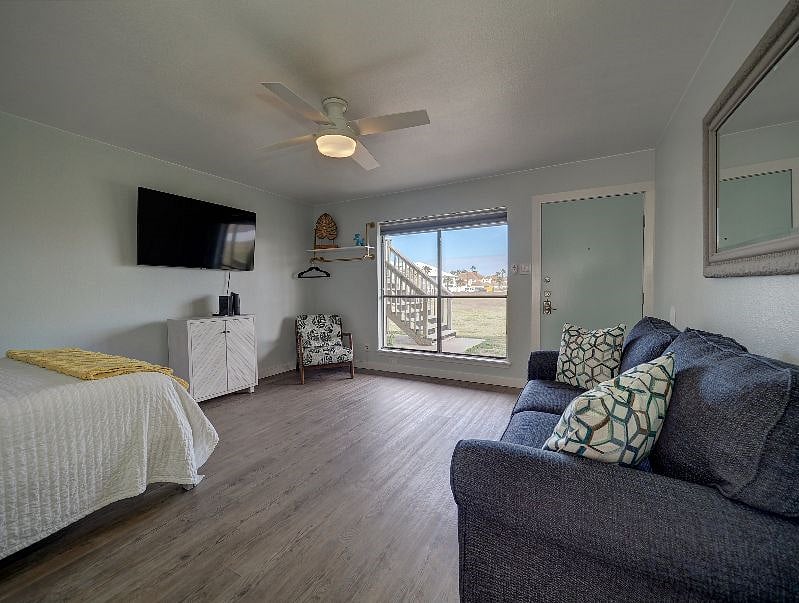 Furnished Finder property 446097_1 photo 4