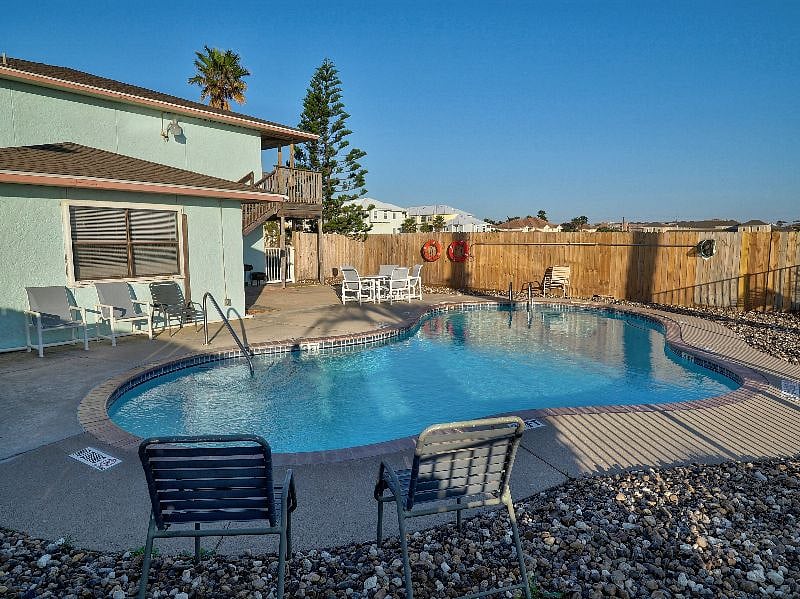 Furnished Finder property 446097_1 photo 20