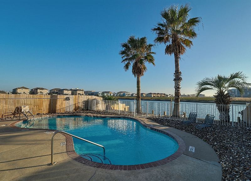 Furnished Finder property 446097_1 photo 22