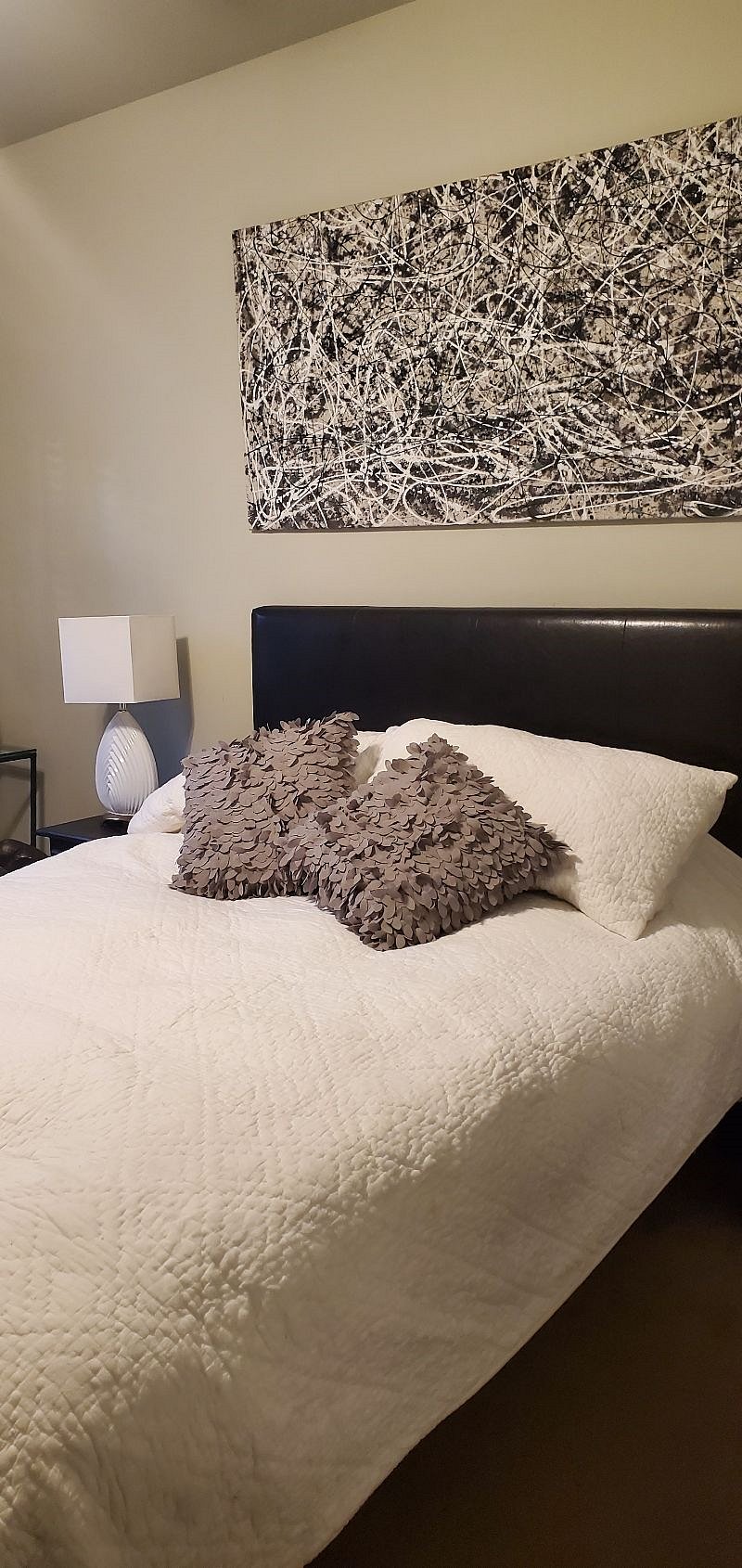 Furnished Finder property 446128_1 photo 3