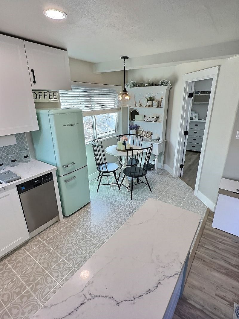 Furnished Finder property 446166_1 photo 6
