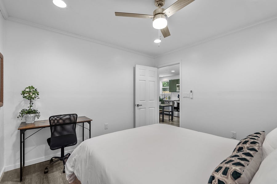 Furnished Finder property 446196_1 photo 7