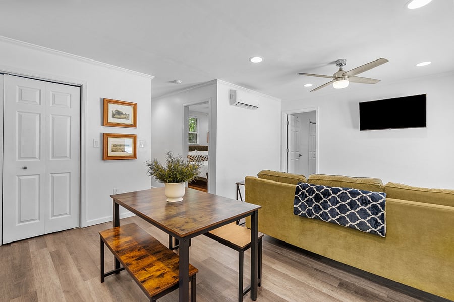 Furnished Finder property 446196_1 photo 8