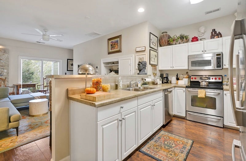 Furnished Finder property 446208_1 photo 9