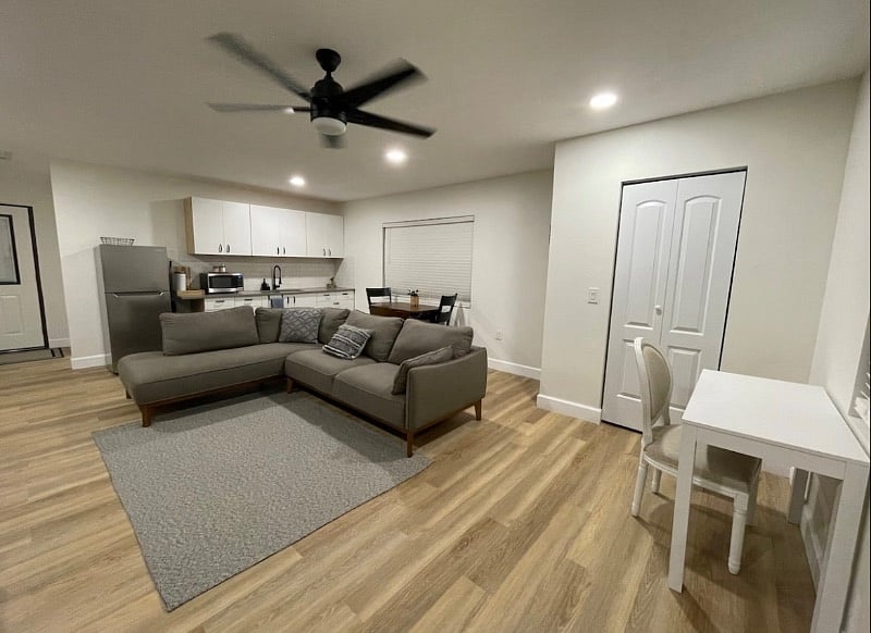 Furnished Finder property 446210_1 photo 5