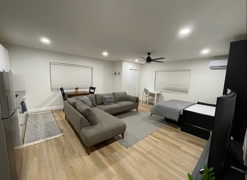 Furnished Finder property 446210_1 photo 6