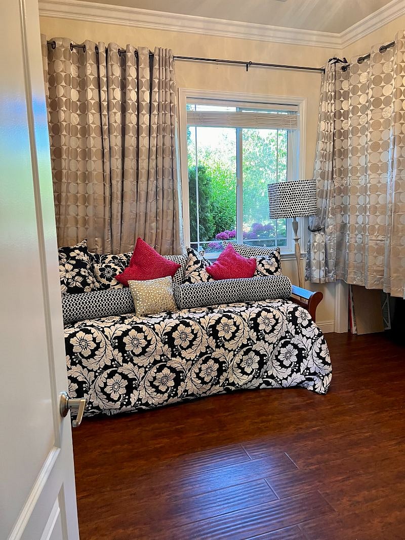 Furnished Finder property 446227_1 photo 26