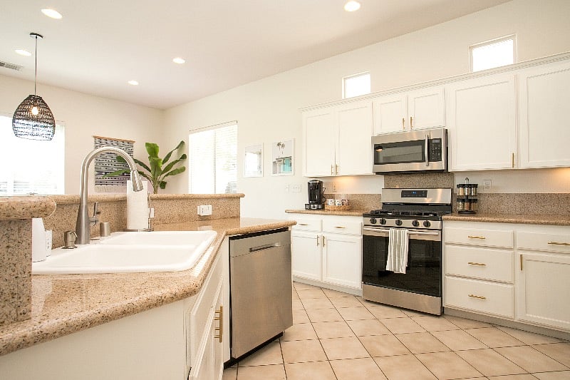 Furnished Finder property 446267_1 photo 3
