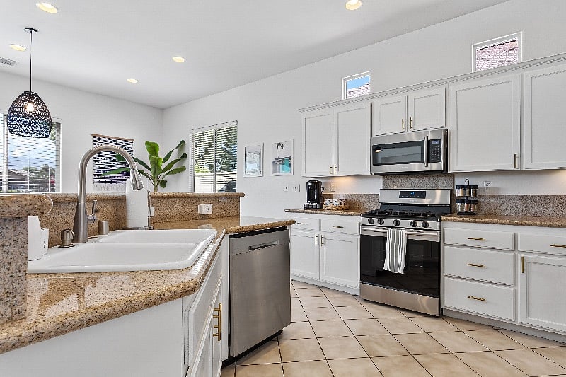 Furnished Finder property 446267_1 photo 20