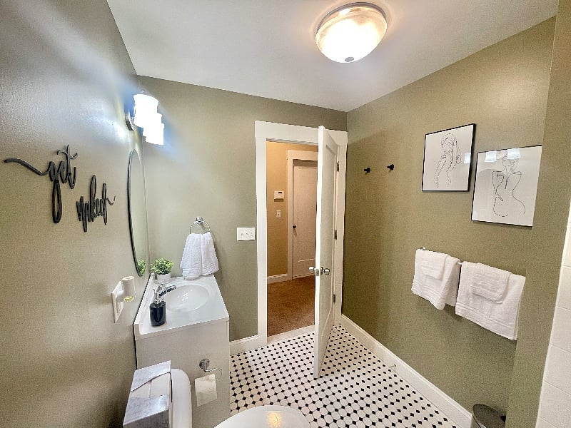 Furnished Finder property 446281_1 photo 11