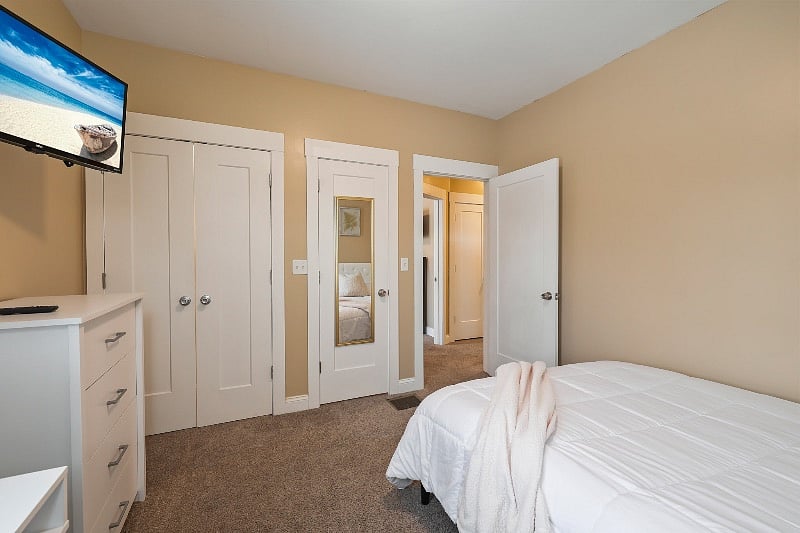Furnished Finder property 446281_1 photo 5