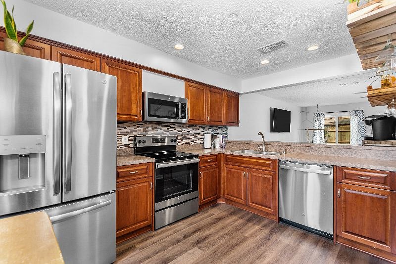 Furnished Finder property 446318_1 photo 5