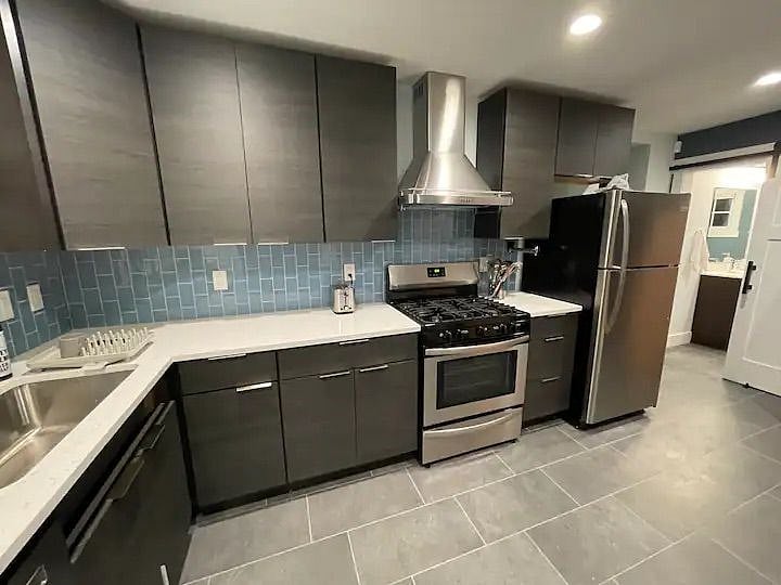 Furnished Finder property 446327_1 photo 7