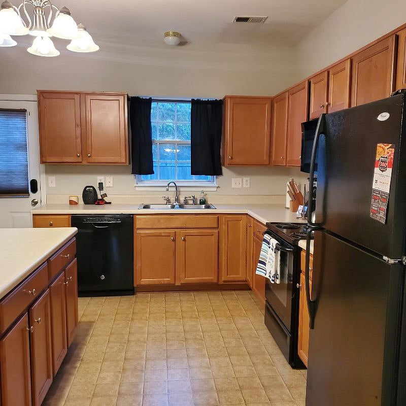 Furnished Finder property 446330_1 photo 6
