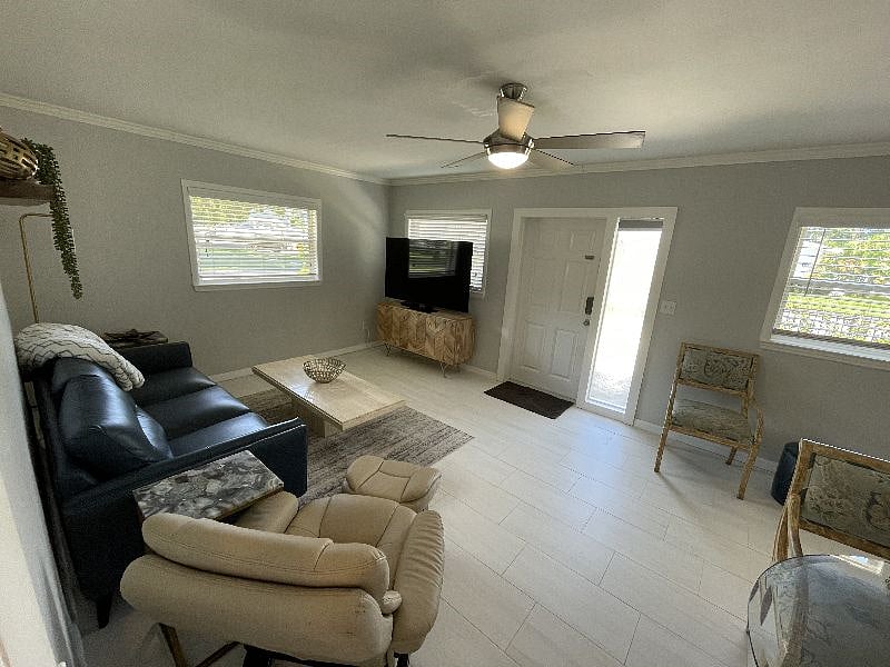 Furnished Finder property 446360_1 photo 5