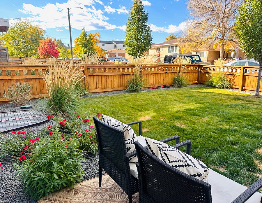 Use of front yard is negotiable 