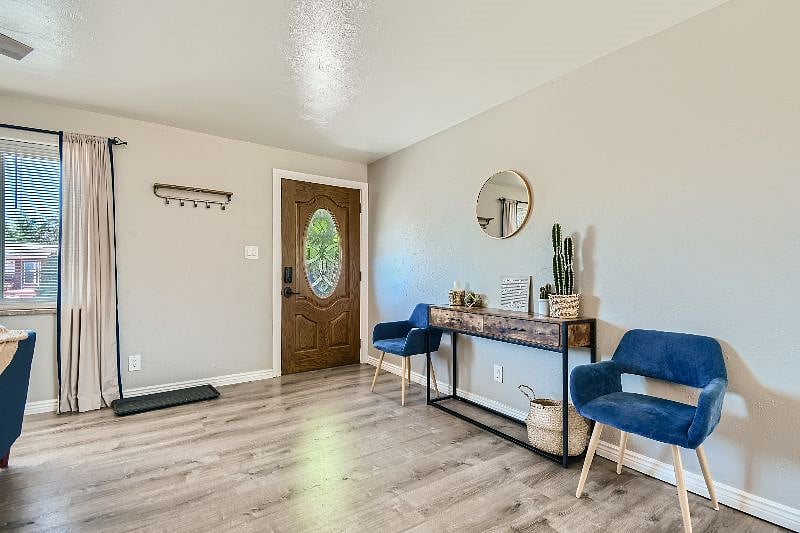 Furnished Finder property 446389_1 photo 3