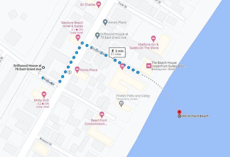 2-minute Walk to the Beach