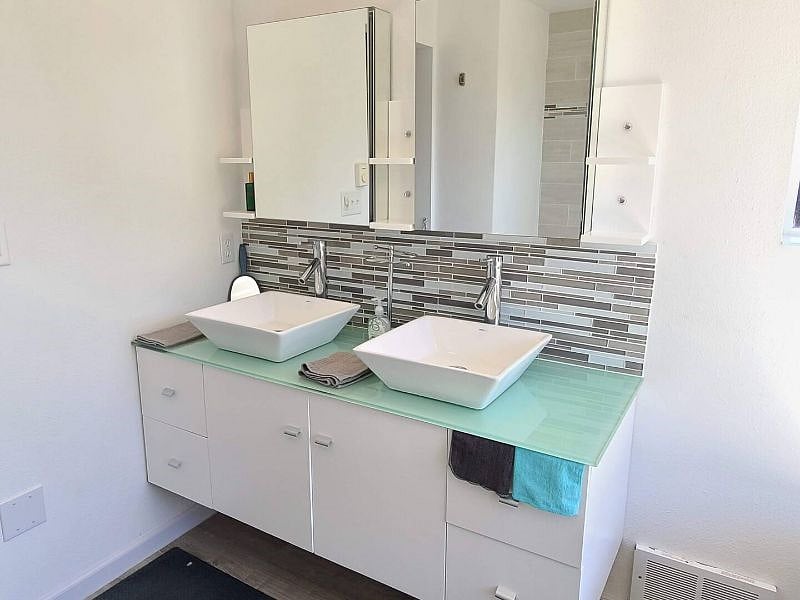 Furnished Finder property 446502_1 photo 17