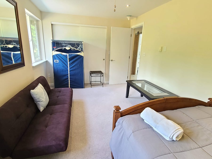 Furnished Finder property 446502_1 photo 24